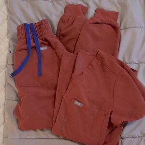 Figs scrub set joggers